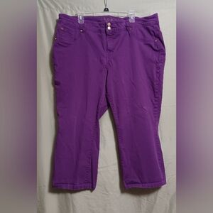 IMAN Vibrant Purple Women's Capris Jeans